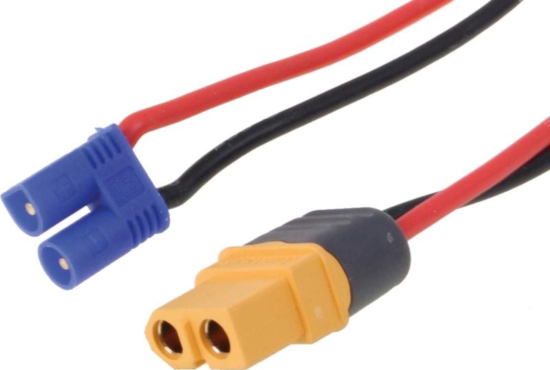 Robbe Modellsport Cordon de charge pour connecteur ISDT/SKYRC EC-2 Côté chargeur = XT-60 femelle,500MM, 18AWG 1pc.